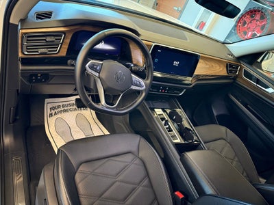 2025 Volkswagen Atlas 2.0T SE w/Technology