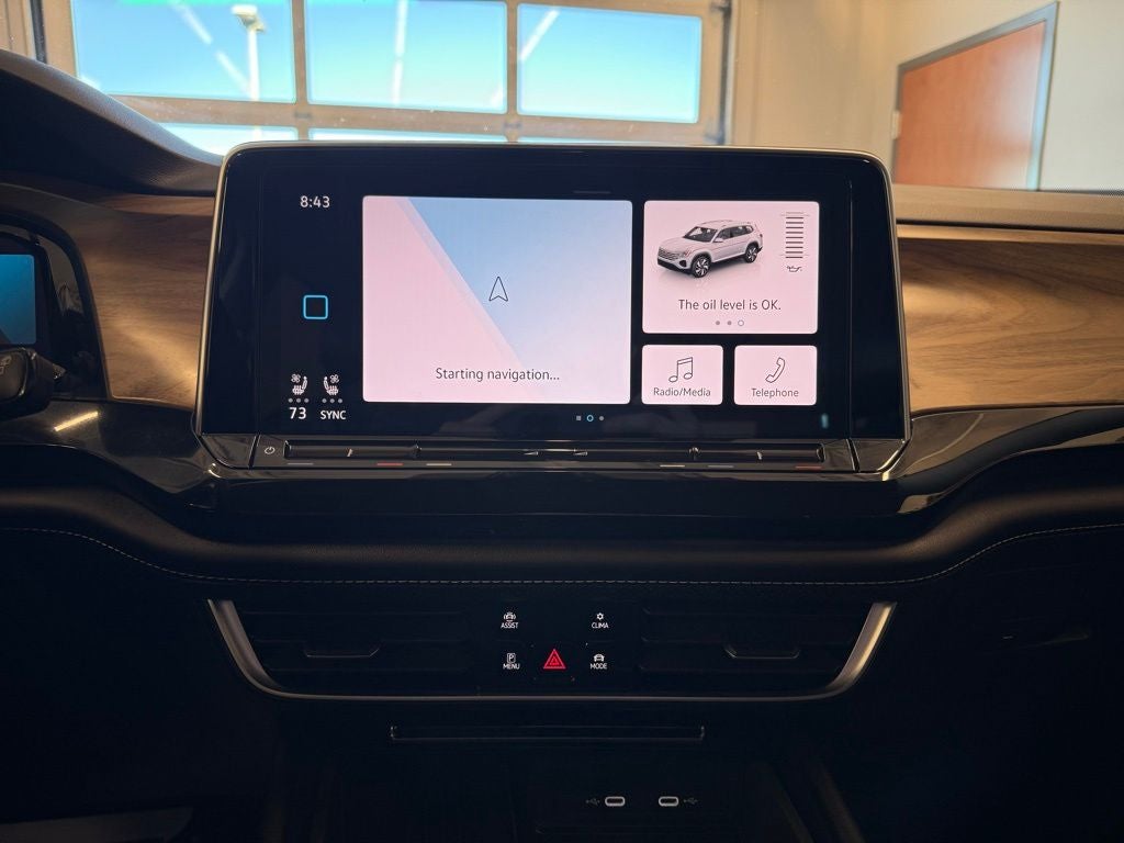 2025 Volkswagen Atlas 2.0T SE w/Technology