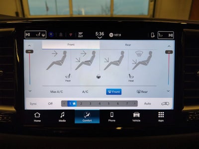 2026 Chrysler Voyager LX