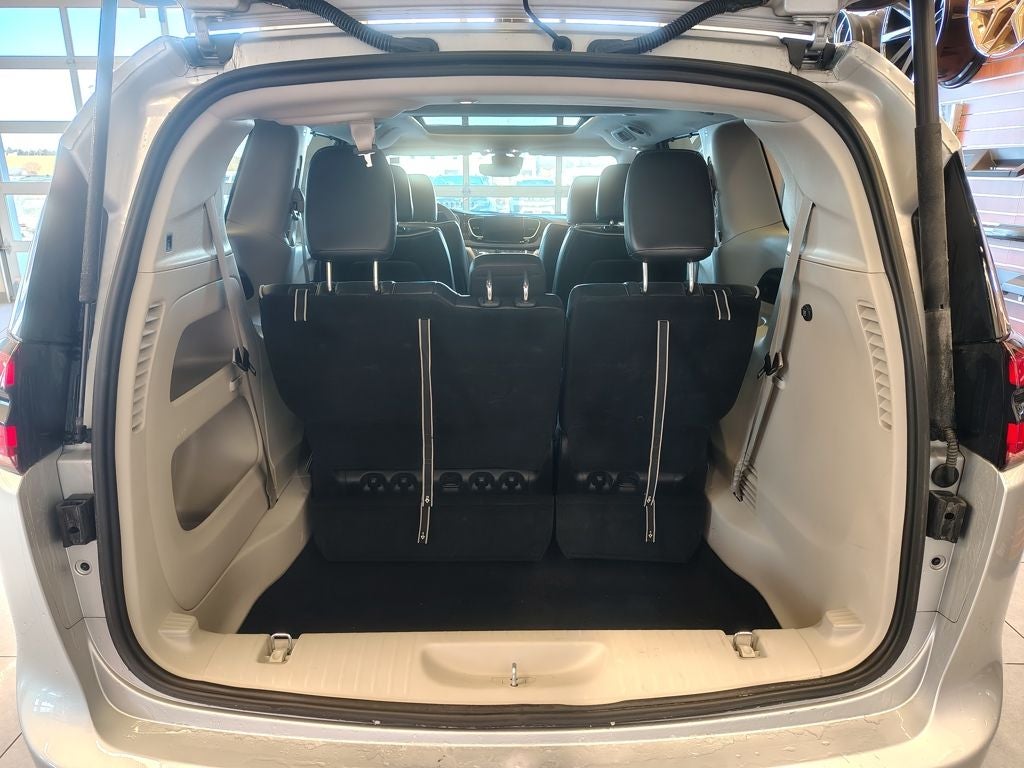 2024 Chrysler Pacifica Limited