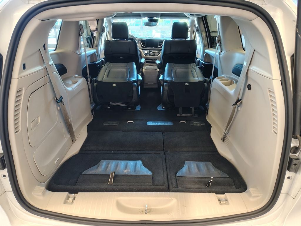 2024 Chrysler Pacifica Hybrid Select
