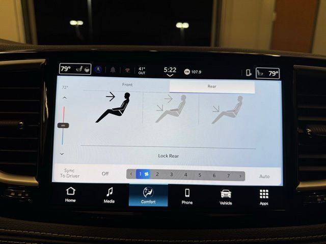 2026 Chrysler Pacifica Select