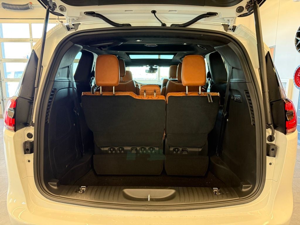 2026 Chrysler Pacifica Pinnacle