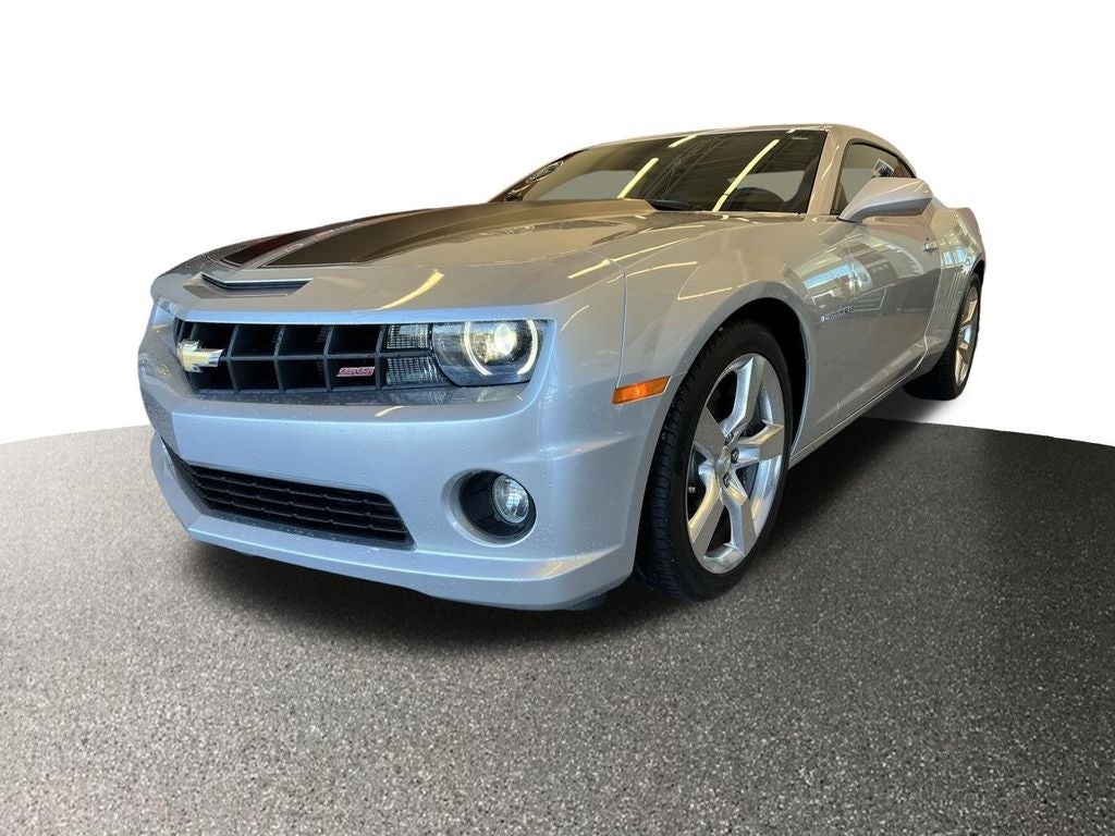 Used 2010 Chevrolet Camaro 2SS with VIN 2G1FK1EJ5A9204109 for sale in Monticello, Minnesota