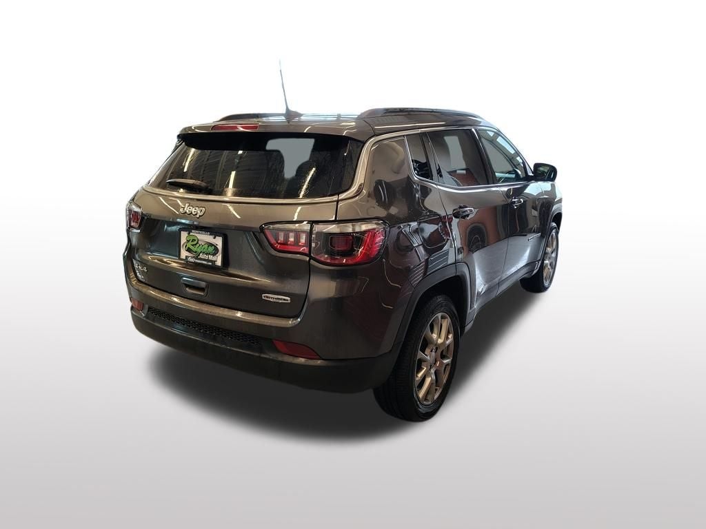 2022 Jeep Compass Latitude Lux