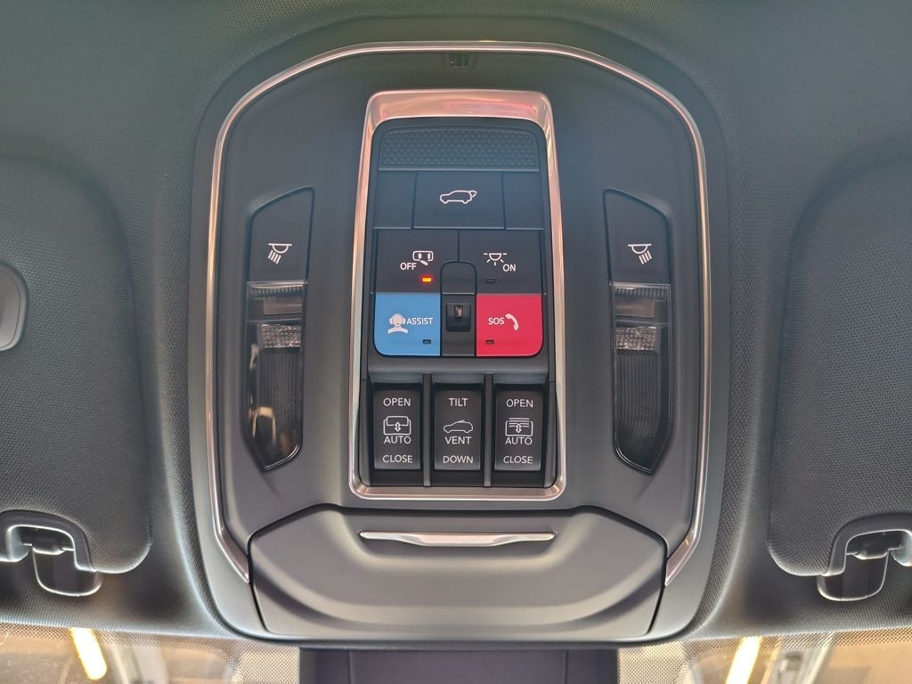 2026 Jeep Cherokee Overland