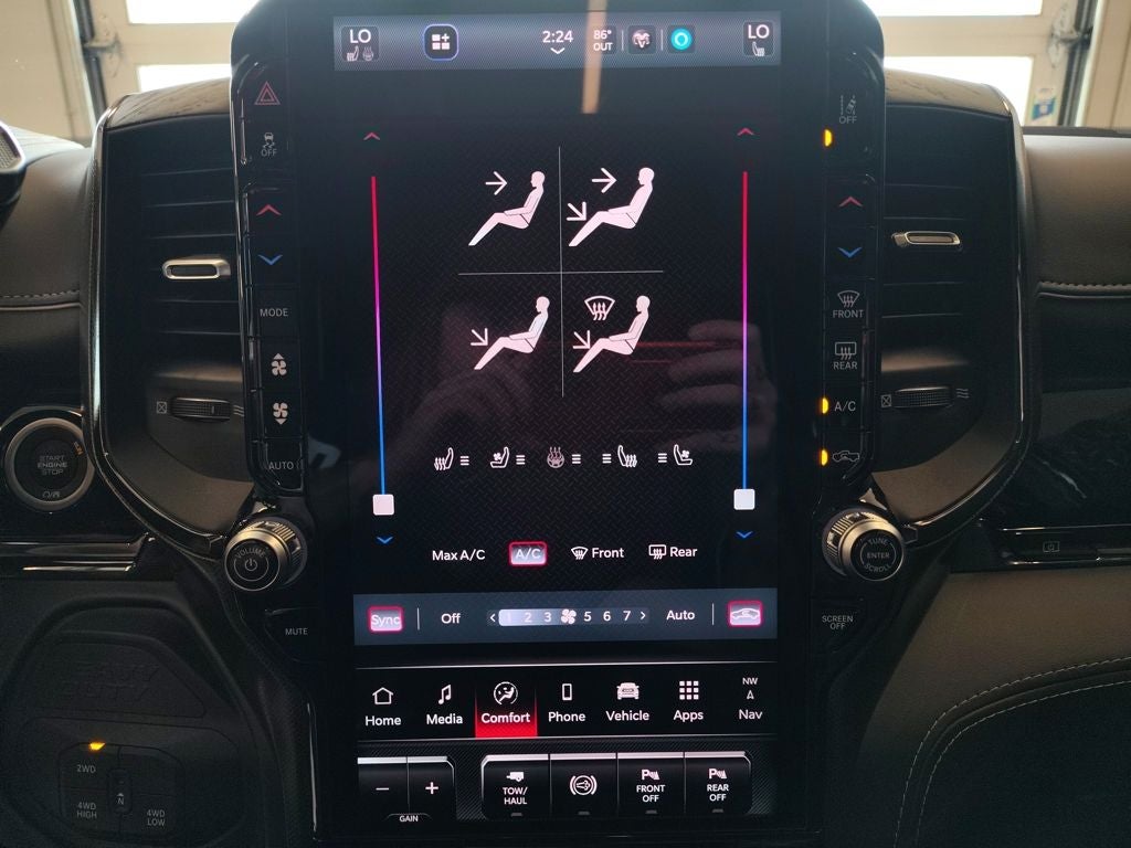 2025 RAM 3500 Limited