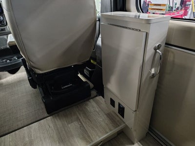 2023 RAM ProMaster 3500 Window Van High Roof