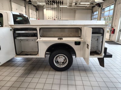 2024 RAM 3500 SLT