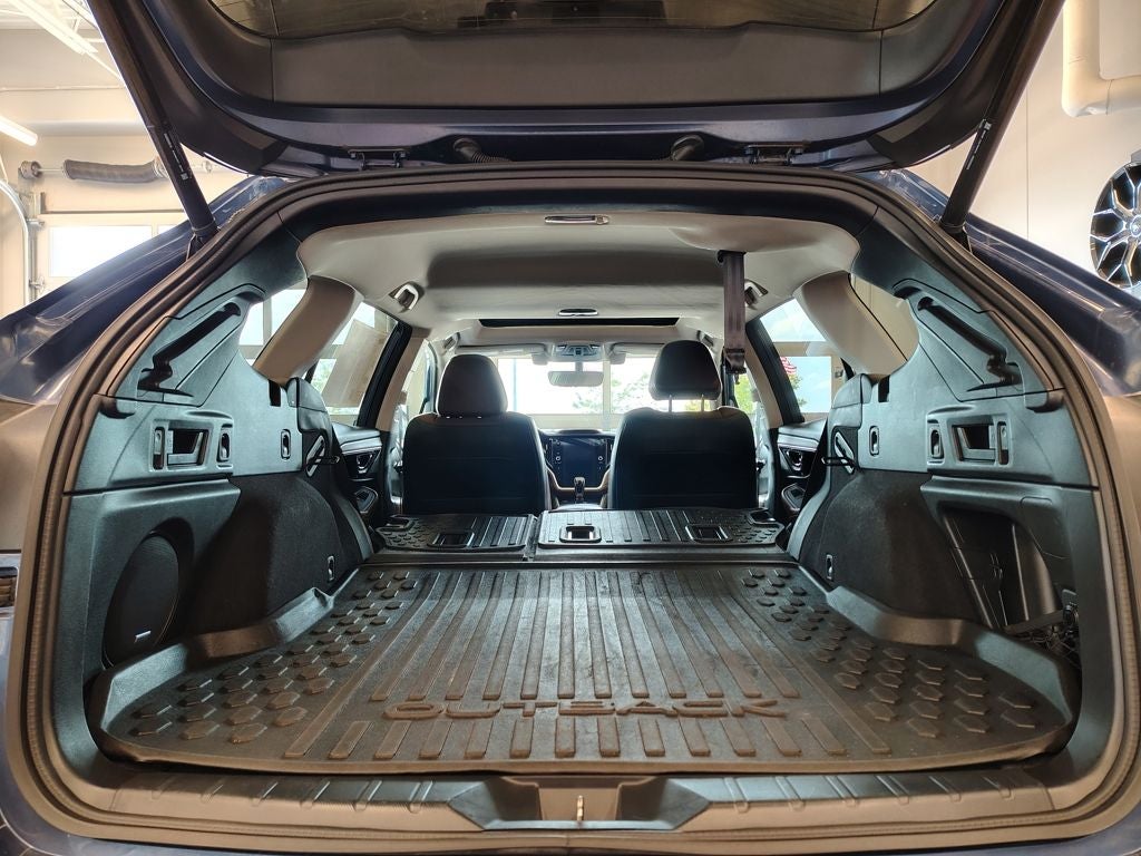 2020 Subaru Outback Touring