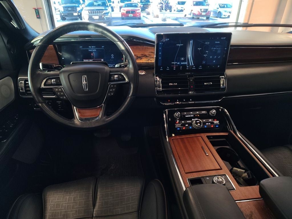 2023 Lincoln Navigator Black Label