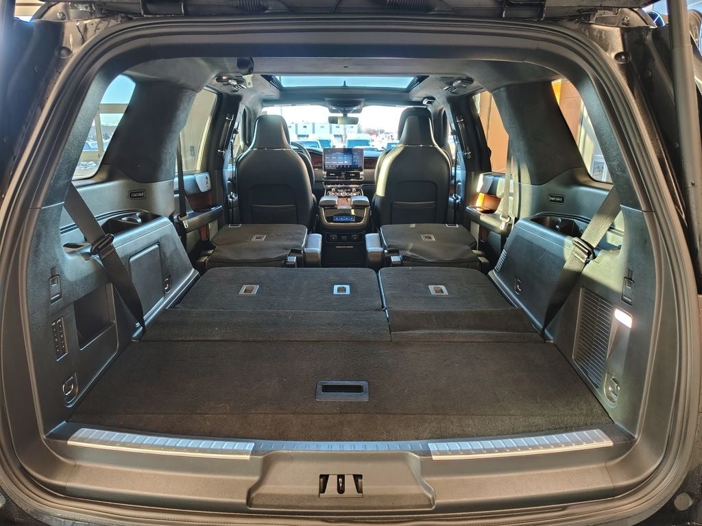 2023 Lincoln Navigator Black Label