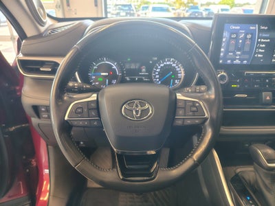 2020 Toyota Highlander Hybrid Platinum