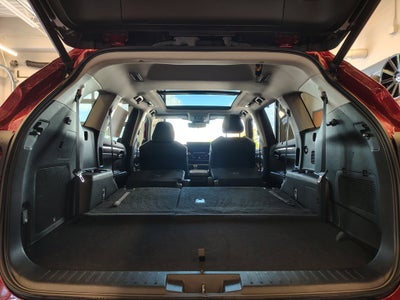 2020 Toyota Highlander Hybrid Platinum