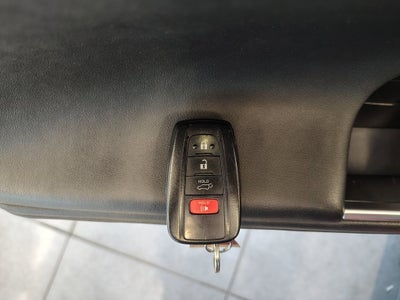 2020 Toyota Highlander Hybrid Platinum