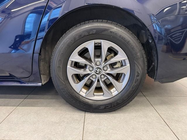 2024 Toyota Sienna XLE 8 Passenger