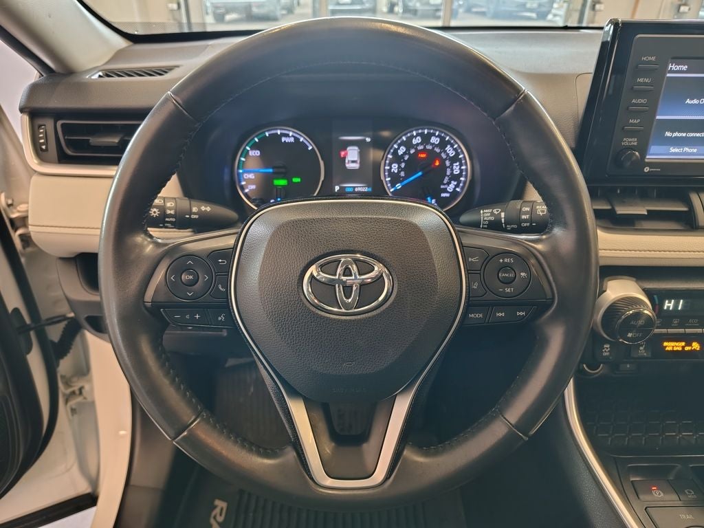 2020 Toyota RAV4 Hybrid XLE