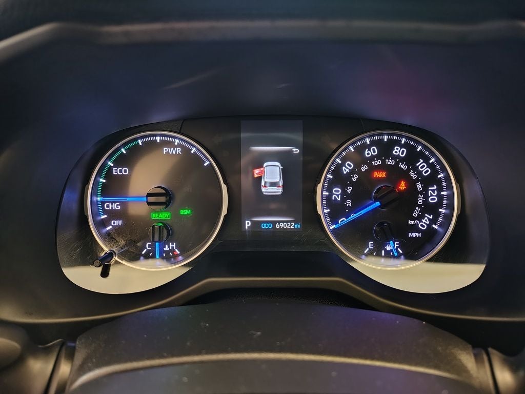 2020 Toyota RAV4 Hybrid XLE