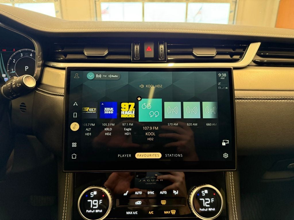 2025 Jaguar F-PACE P250 R-Dynamic S