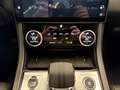 2025 Jaguar F-PACE P250 R-Dynamic S