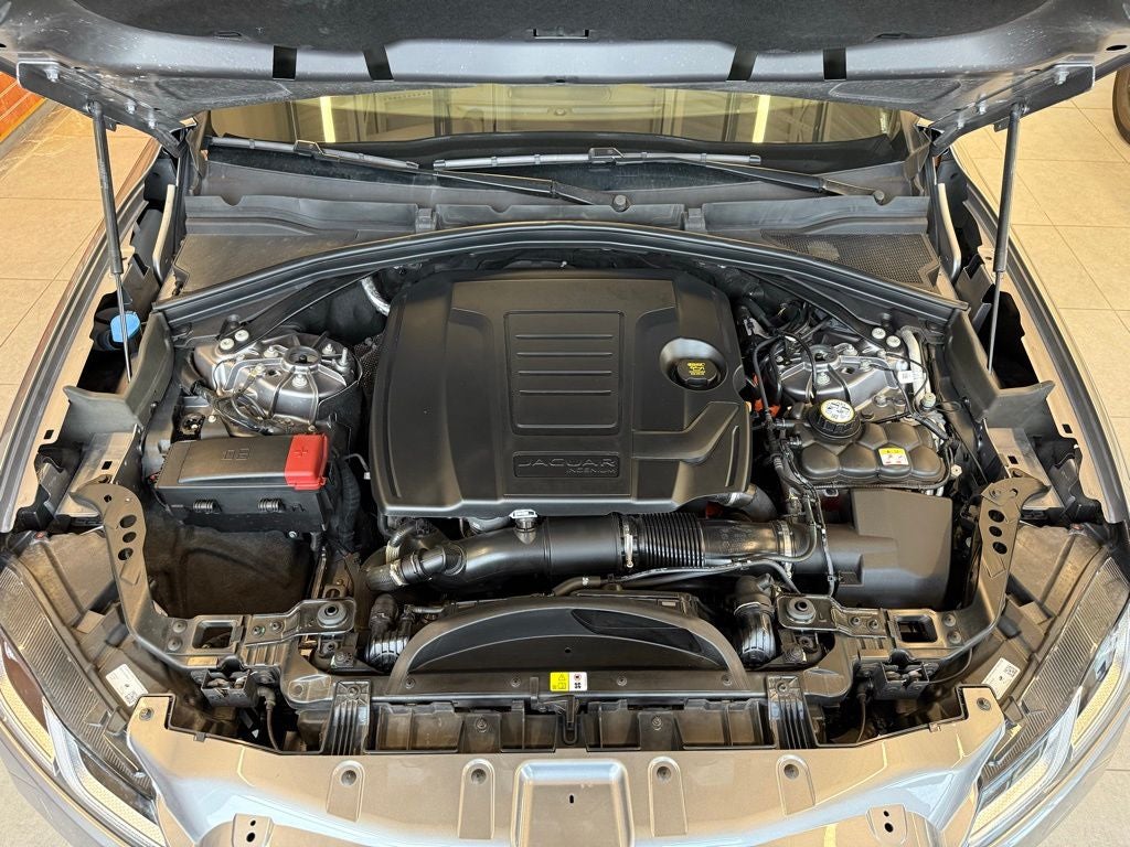 2025 Jaguar F-PACE P250 R-Dynamic S