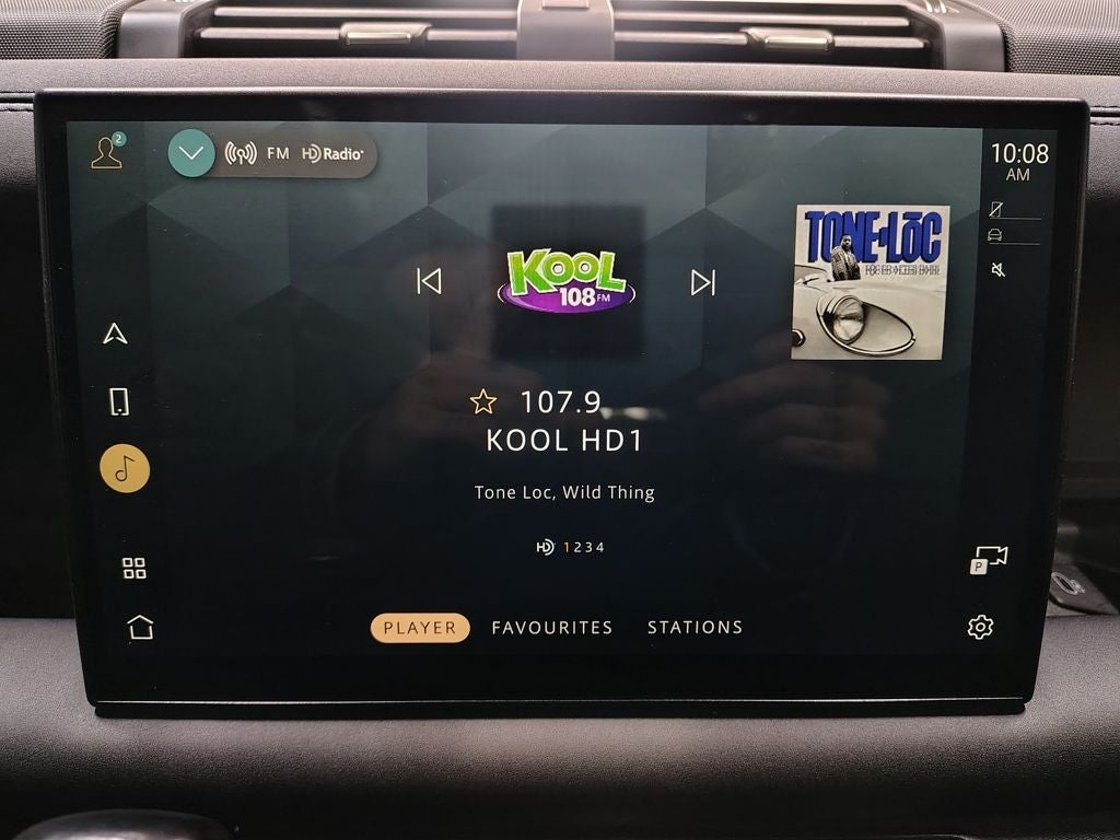 2024 Land Rover Defender 130 X-Dynamic SE