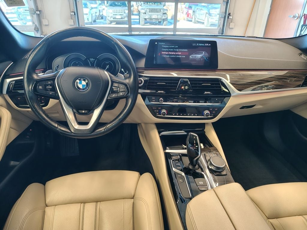 2018 BMW 5 Series 530e xDrive iPerformance