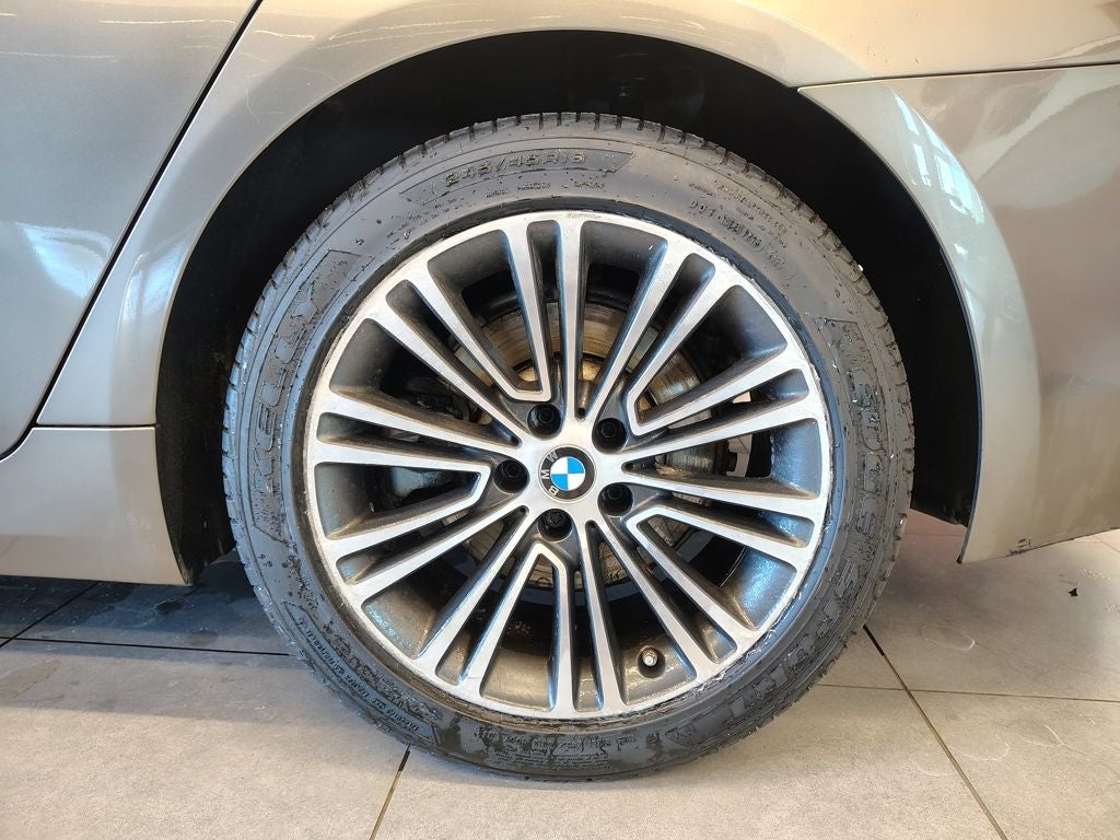 2018 BMW 5 Series 530e xDrive iPerformance