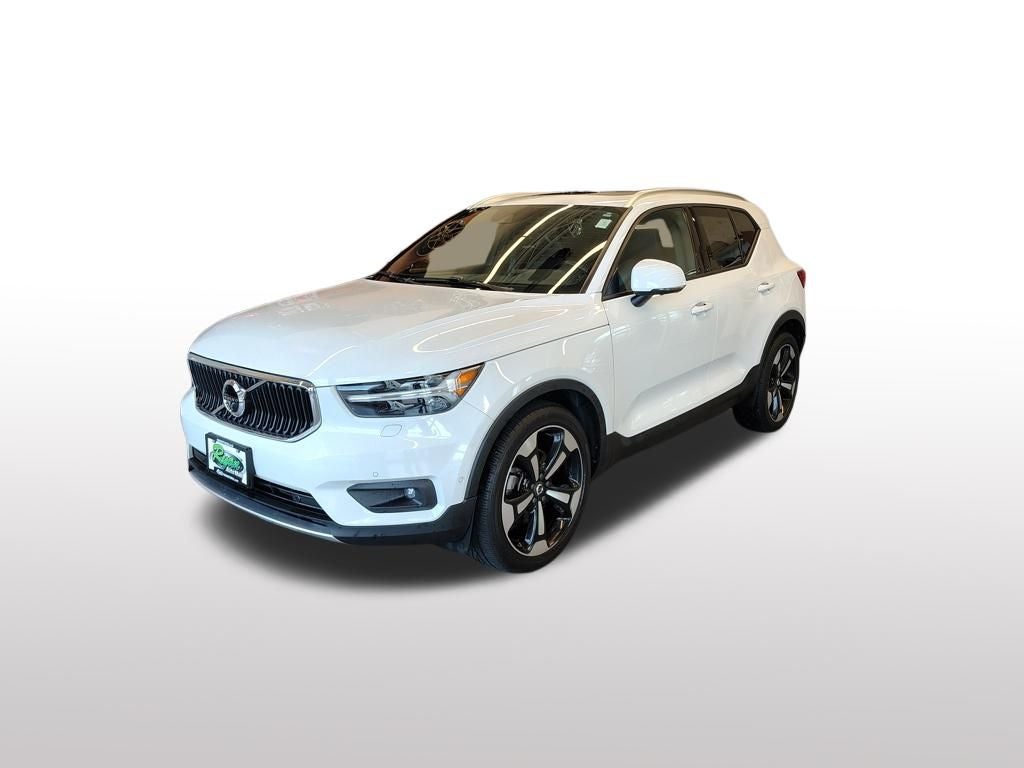 Used 2019 Volvo XC40 Momentum with VIN YV4162UK4K2136436 for sale in Monticello, Minnesota