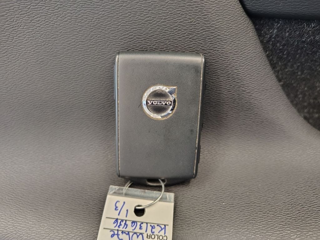 2019 Volvo XC40 Momentum