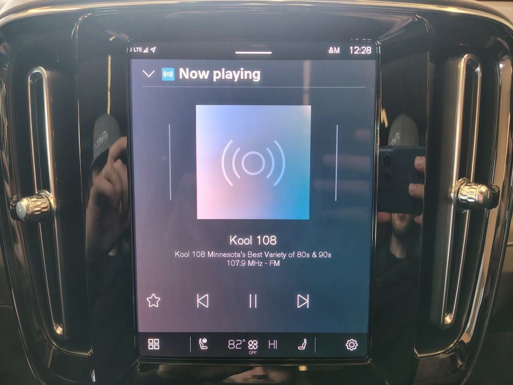 2023 Volvo XC40 Recharge Pure Electric Ultimate