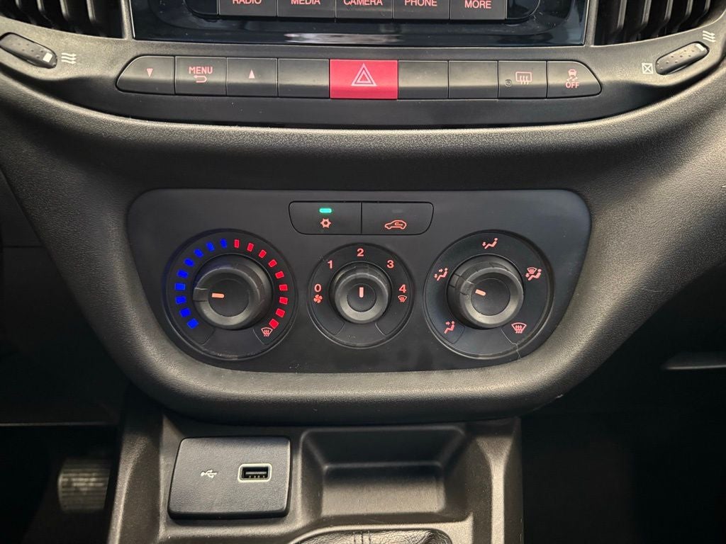 2022 RAM ProMaster City Base