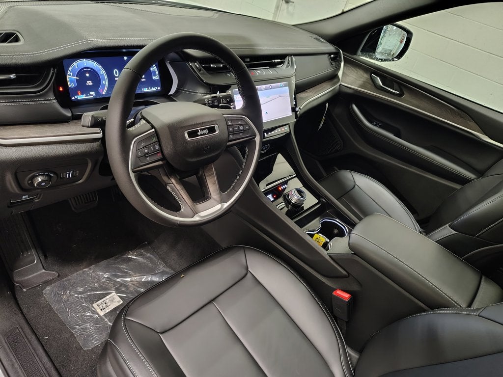 2027 Jeep Grand Cherokee Limited