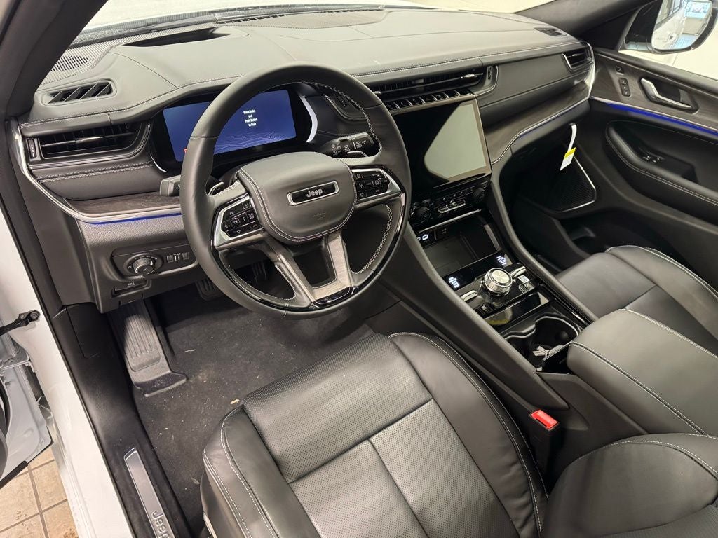 2025 Jeep Grand Cherokee Overland