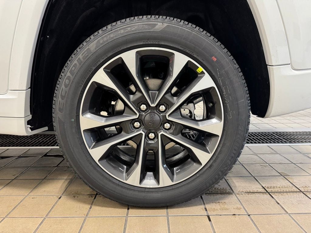 2025 Jeep Grand Cherokee Overland