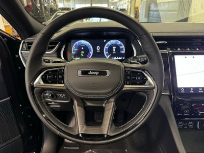 2025 Jeep Grand Cherokee Overland