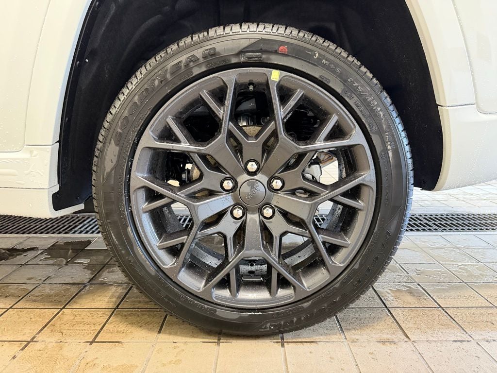 2026 Jeep Grand Cherokee Summit