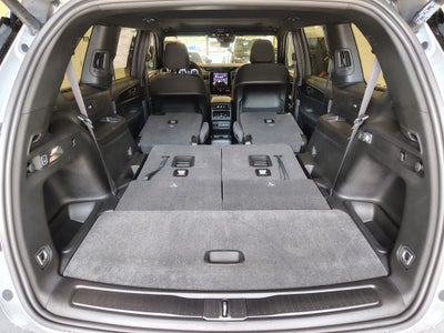 2026 Jeep Grand Cherokee L Laredo