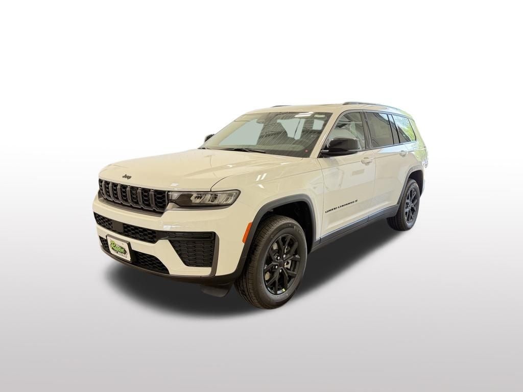 2026 Jeep Grand Cherokee L Laredo Altitude