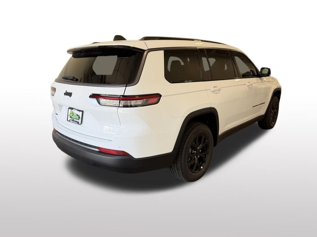 2026 Jeep Grand Cherokee L Laredo Altitude