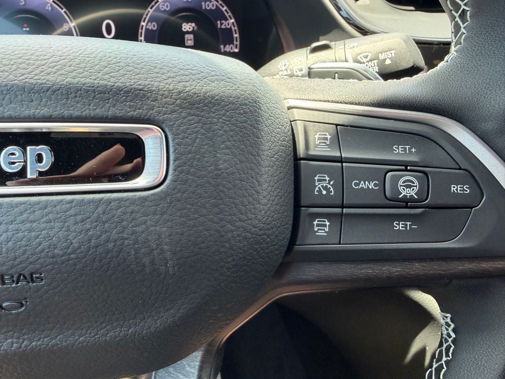 2026 Jeep Grand Cherokee L Laredo