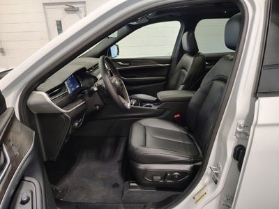 2026 Jeep Grand Cherokee L Limited 85th Anniversary Edition
