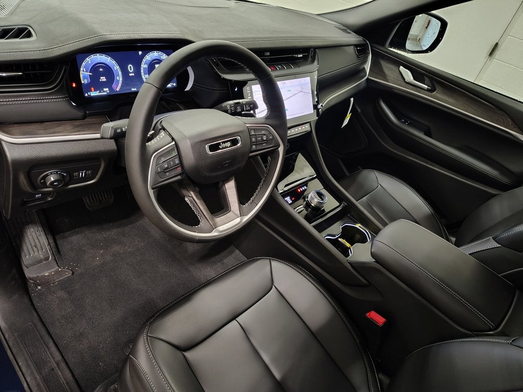 2027 Jeep Grand Cherokee L Limited