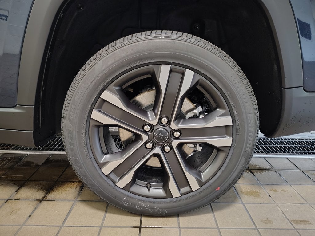2027 Jeep Grand Cherokee L Limited