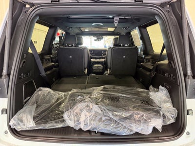 2027 Jeep Grand Wagoneer Upland