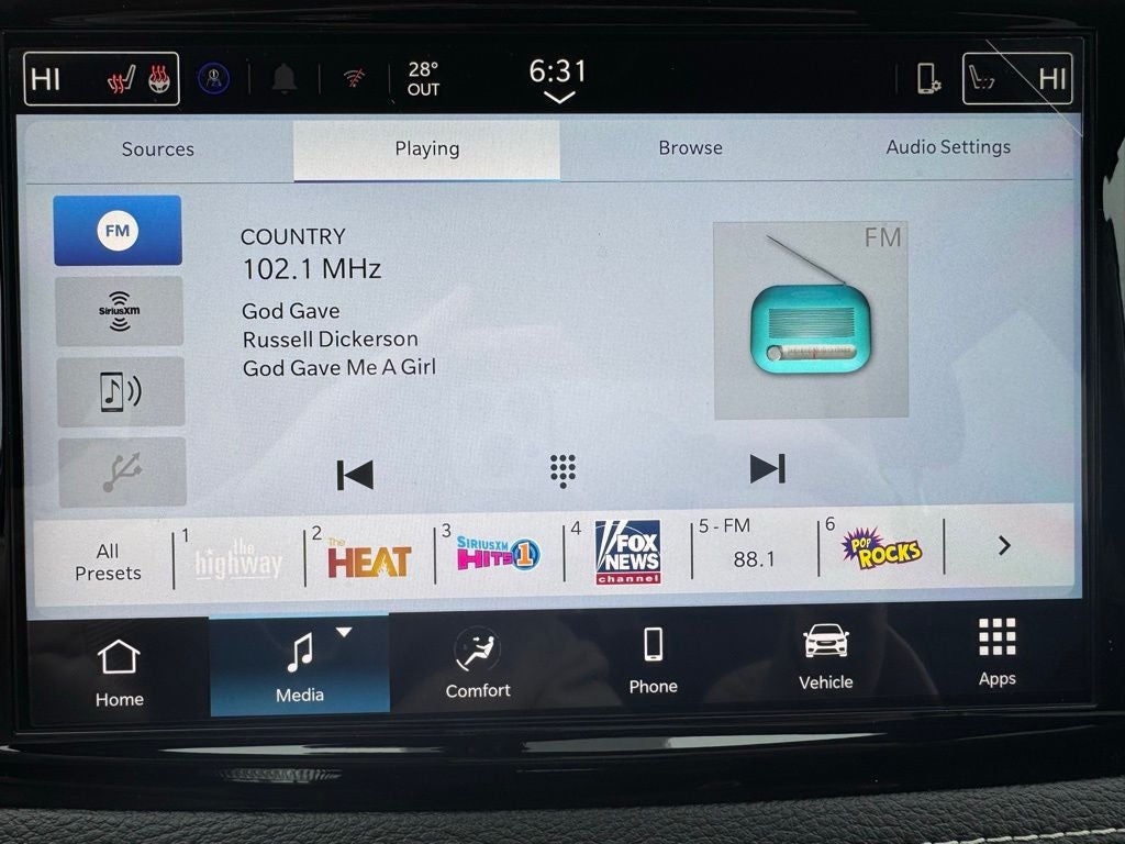 2026 Chrysler Pacifica Select