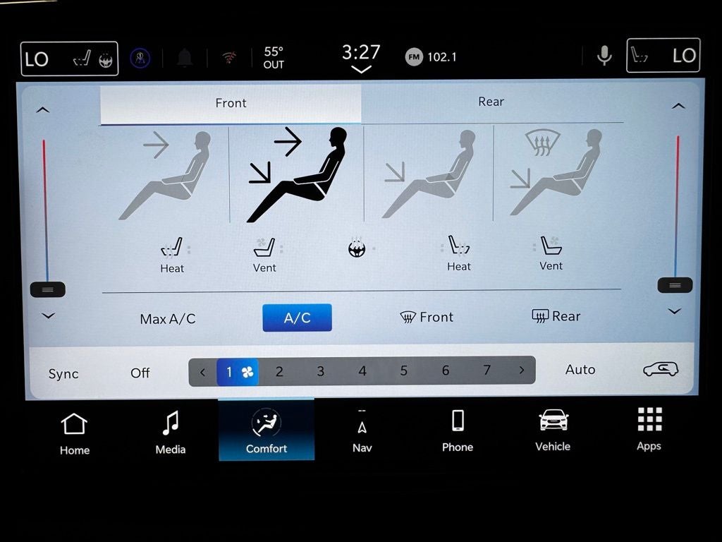 2026 Chrysler Pacifica Pinnacle