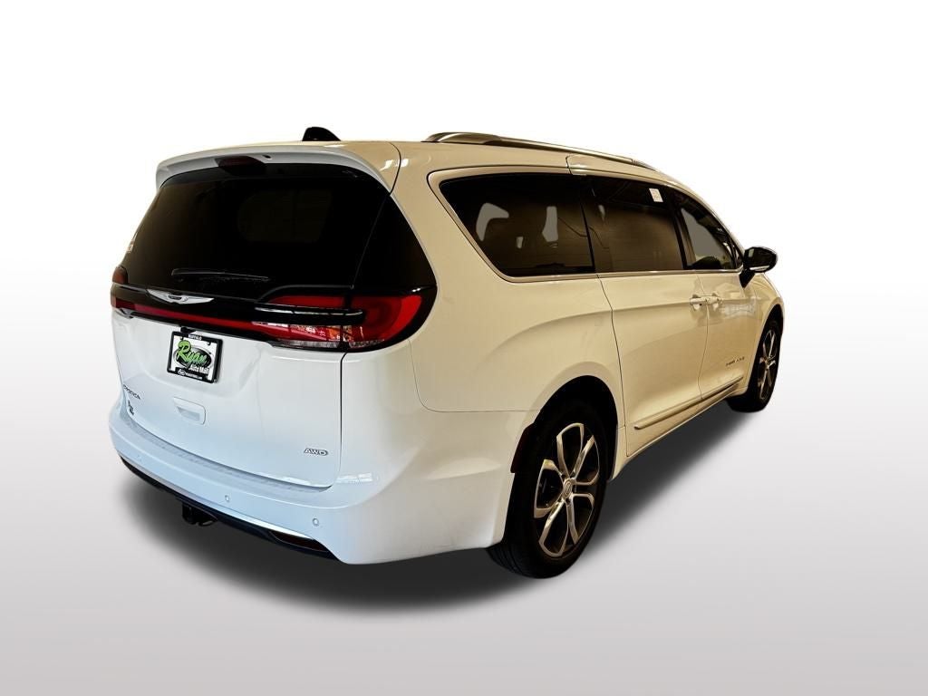 2026 Chrysler Pacifica Pinnacle
