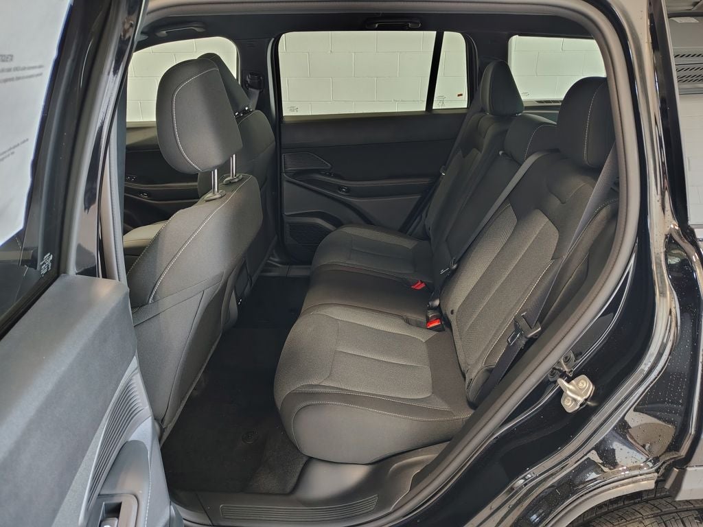 2026 Jeep Cherokee Laredo