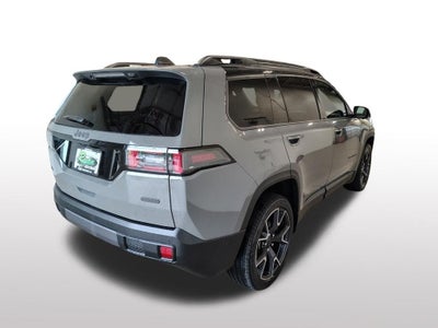 2026 Jeep Cherokee Overland